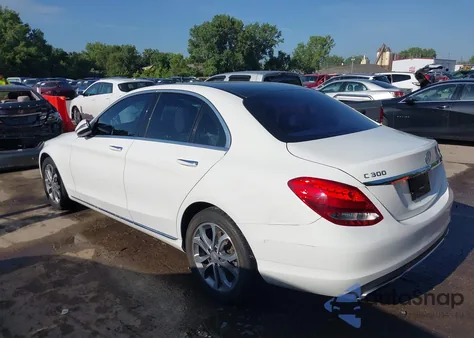 2016 Mercedes-Benz C 300 4Matic/Luxury 4Matic/Sport 4Matic from USA, damaged, VIN 55SWF4KB7GU177654